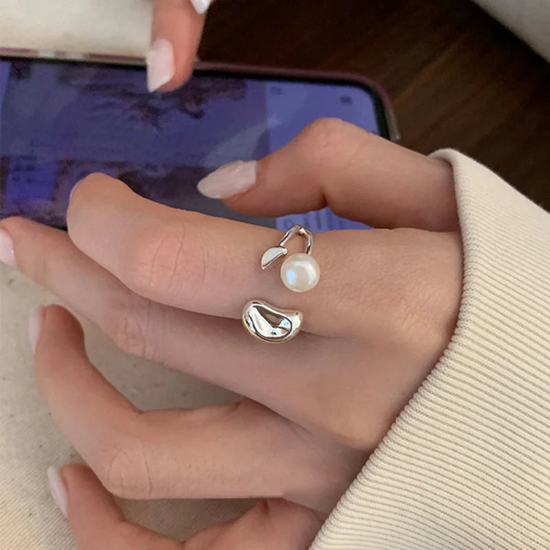 BFCLUB  Silver Color Unique Pearl Hug Ring For Women Jewelry Finger Adjustable Open Vintage Ring For Party Birthday Gift