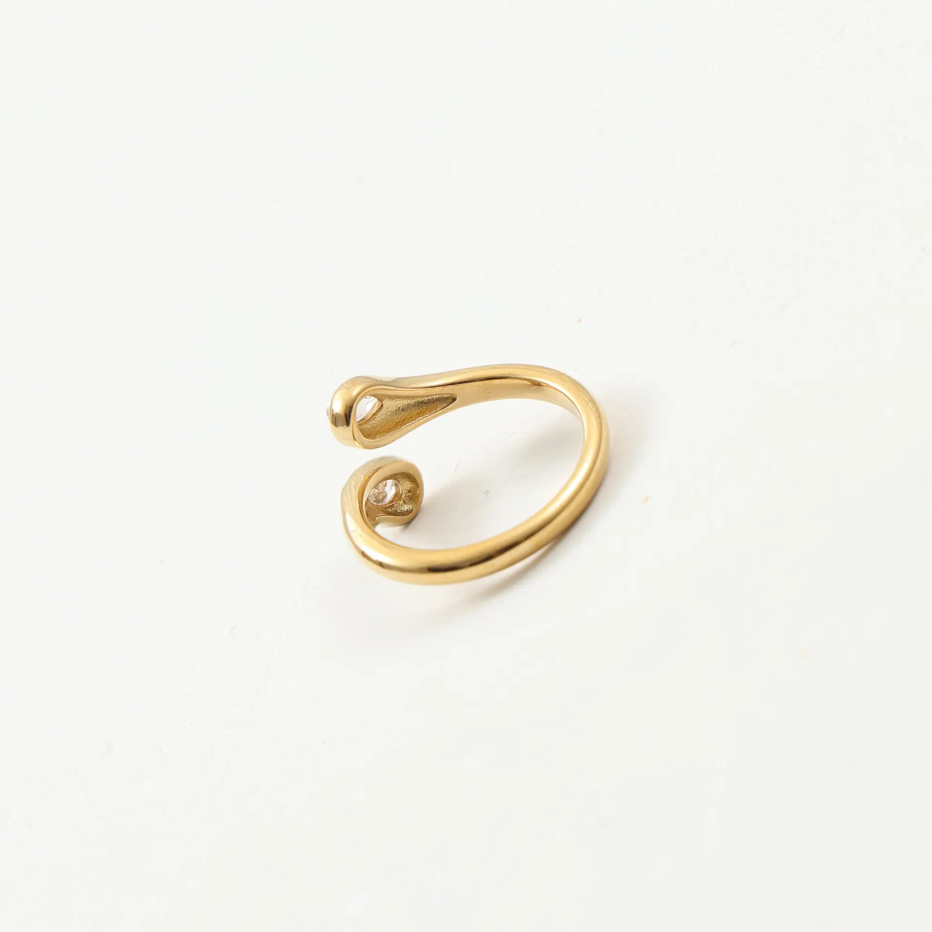 Perfect Pear CZ Stone Hug Ring for Women PVD Gold Plated Stainless Steel Ring