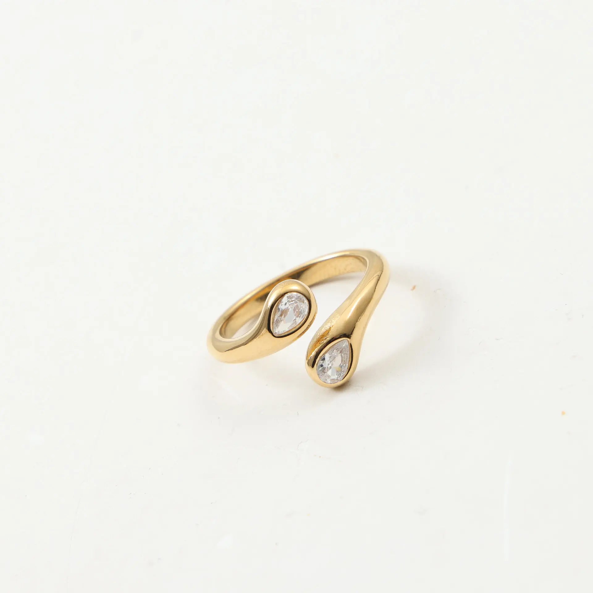 Perfect Pear CZ Stone Hug Ring for Women PVD Gold Plated Stainless Steel Ring