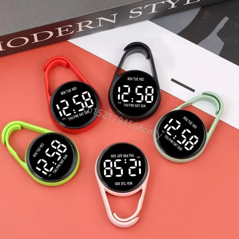 Plastic Shell Digital Clock Waterproof Electronic Hanging Watch with Hook 6XDE